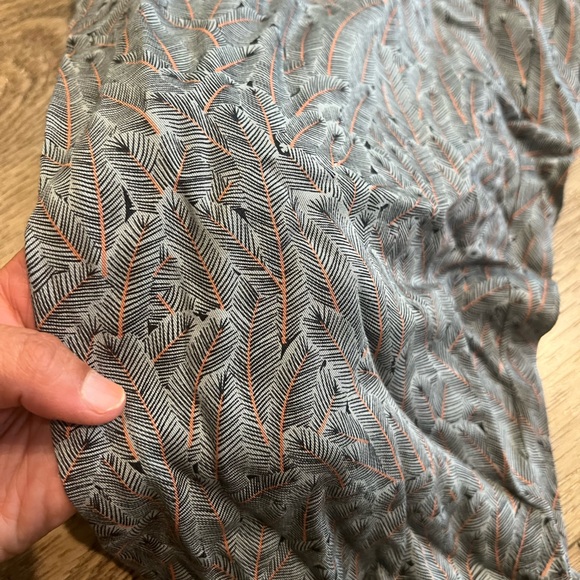 Anthropology size 10 sweet ❤️ heart black lace romper . Dry clean - Picture 6 of 6